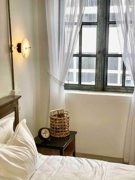 Apartmán Le Bijou Chic In The Heart Of Saigon Charm With View Ho Či Minovo Město Exteriér fotografie
