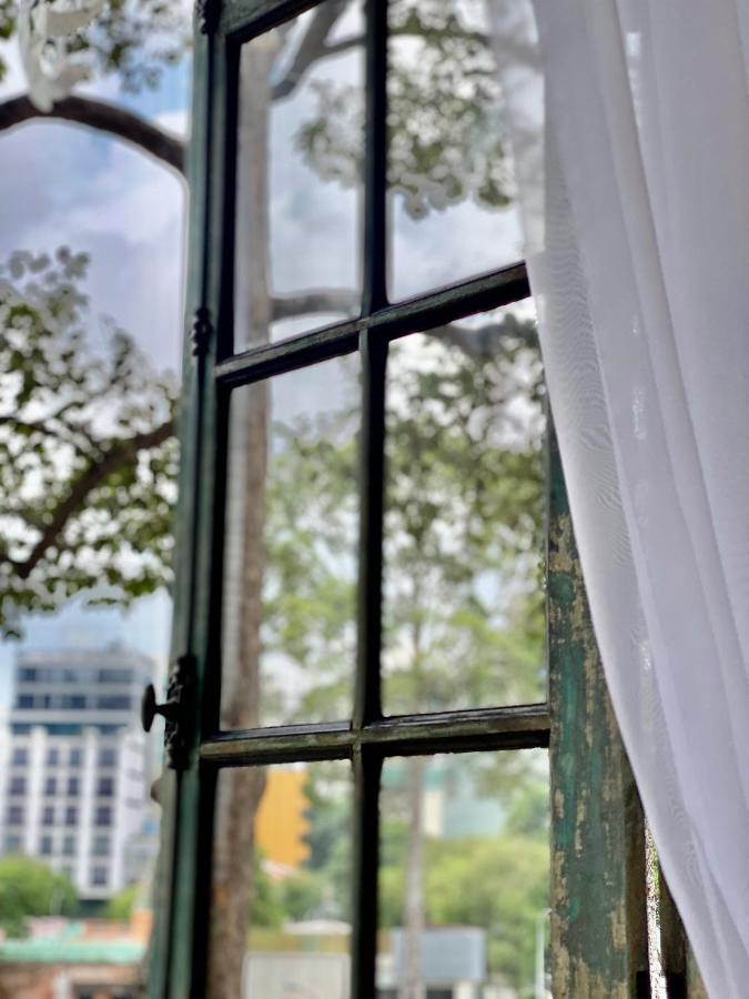 Apartmán Le Bijou Chic In The Heart Of Saigon Charm With View Ho Či Minovo Město Exteriér fotografie
